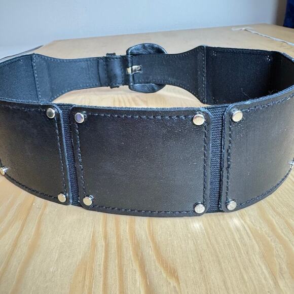 Calvin Klein women’s Belt Black Leather Stretch Studded Silver 90s M/L - Picture 2 of 7